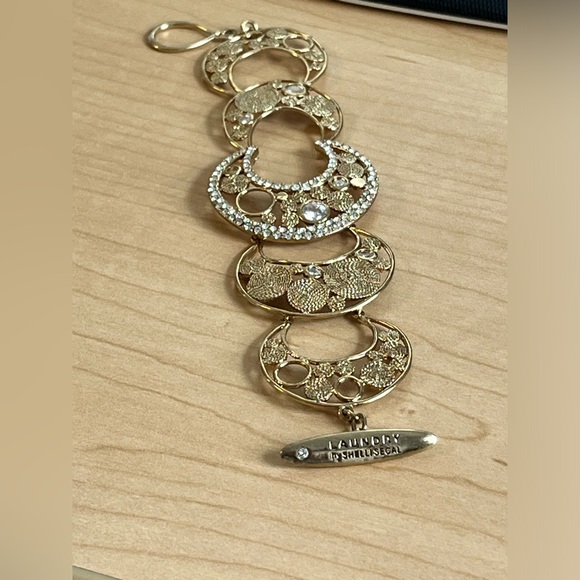 Laundry by shelli segal gold bracelet with clear rhinestones - Picture 4 of 5